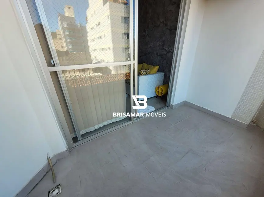Foto 6 de Apartamento com 2 quartos à venda, 70m2 em Jardim Las Palmas, Guaruja - SP