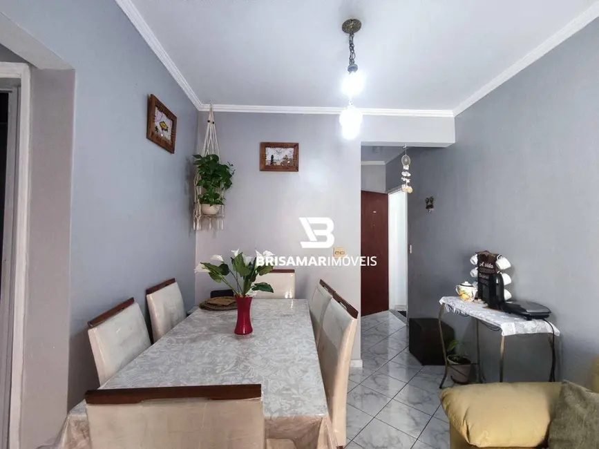 Foto 2 de Apartamento com 2 quartos à venda, 50m2 em Guaruja - SP