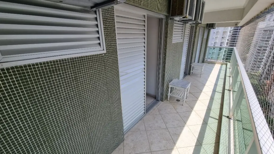 Apartamento com 4 quartos à venda, 130m2 em Barra Funda, Guaruja - SP - imagem 6 Foto 6 de Apartamento com 4 quartos à venda, 130m2 em Barra Funda, Guaruja - SP