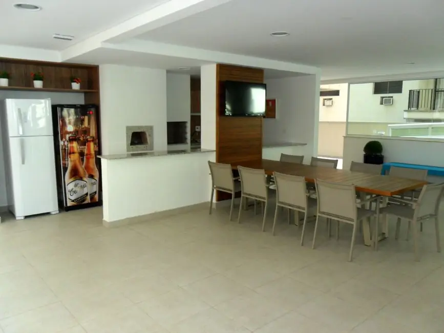 Apartamento com 3 quartos à venda, 197m2 em Guaruja - SP - imagem 4 Foto 4 de Apartamento com 3 quartos à venda, 197m2 em Guaruja - SP