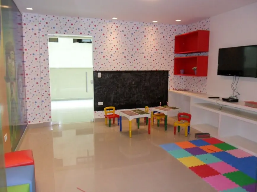 Apartamento com 3 quartos à venda, 197m2 em Guaruja - SP - imagem 9 Foto 9 de Apartamento com 3 quartos à venda, 197m2 em Guaruja - SP