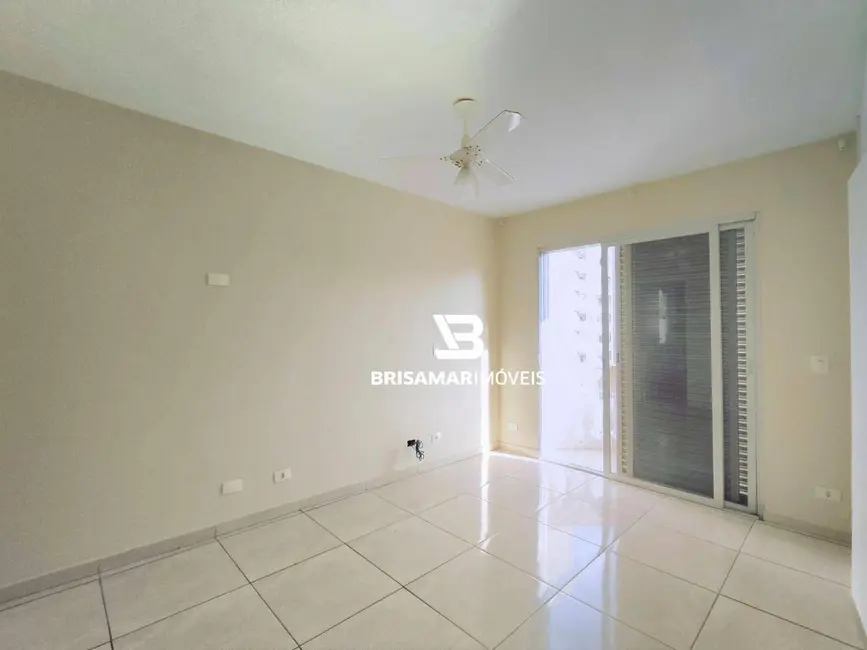 Apartamento com 3 quartos para alugar, 135m2 em Guaruja - SP - imagem 9 Foto 9 de Apartamento com 3 quartos para alugar, 135m2 em Guaruja - SP
