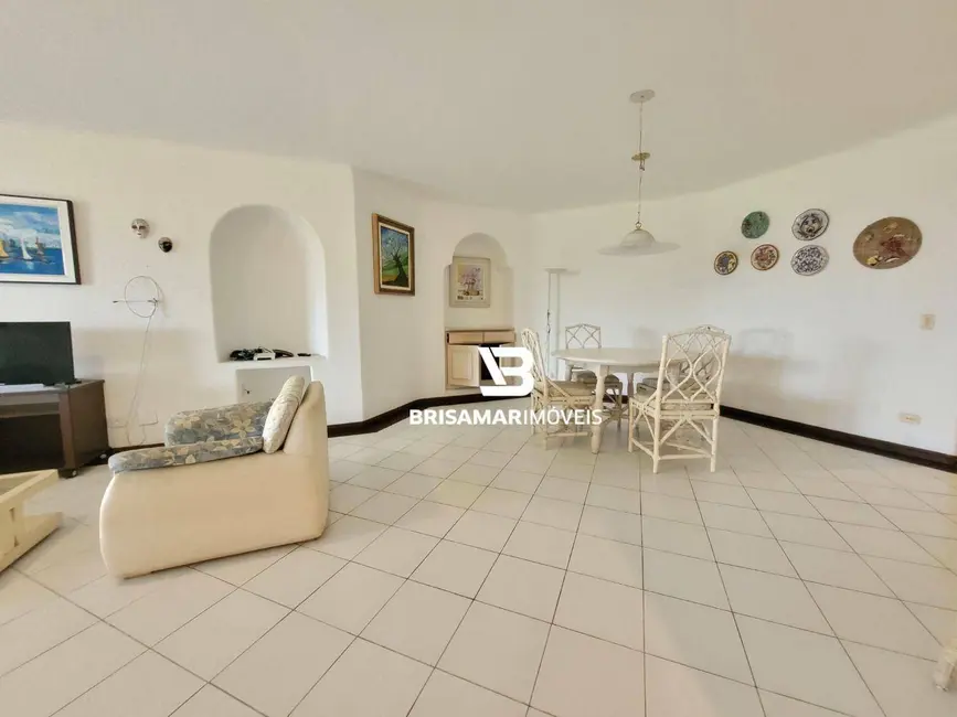 Foto 7 de Apartamento com 3 quartos à venda, 182m2 em Guaruja - SP