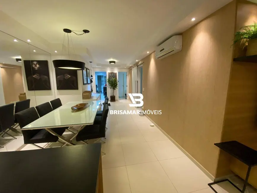 Foto 2 de Apartamento com 3 quartos à venda, 125m2 em Barra Funda, Guaruja - SP