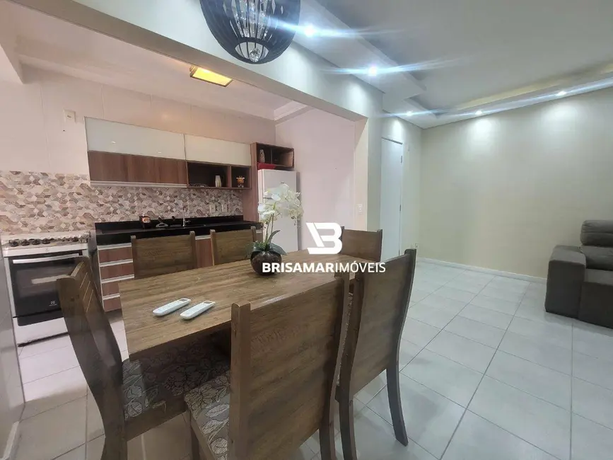 Foto 3 de Apartamento com 2 quartos à venda, 110m2 em Guaruja - SP