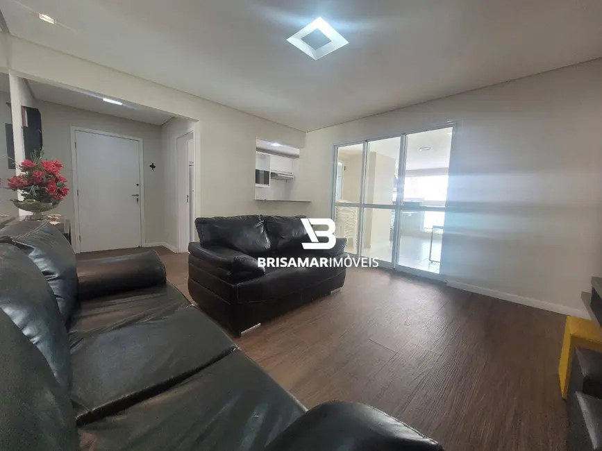 Foto 2 de Apartamento com 3 quartos à venda, 98m2 em Guaruja - SP