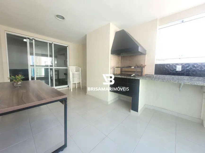 Foto 9 de Apartamento com 3 quartos à venda, 98m2 em Guaruja - SP