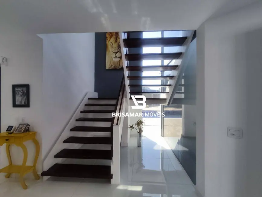 Casa com 5 quartos à venda, 600m2 em Guaruja - SP - imagem 3 Foto 3 de Casa com 5 quartos à venda, 600m2 em Guaruja - SP