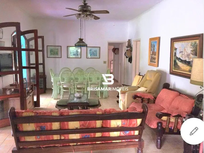 Casa com 4 quartos à venda, 800m2 em Guaruja - SP - imagem 8 Foto 8 de Casa com 4 quartos à venda, 800m2 em Guaruja - SP