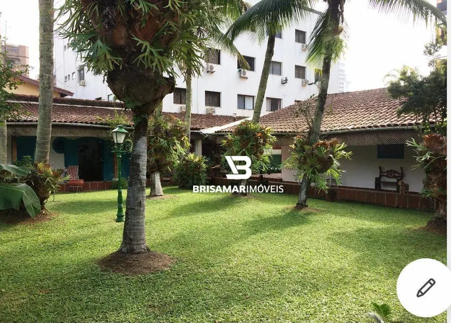 Casa com 4 quartos à venda, 800m2 em Guaruja - SP - imagem 2 Foto 2 de Casa com 4 quartos à venda, 800m2 em Guaruja - SP