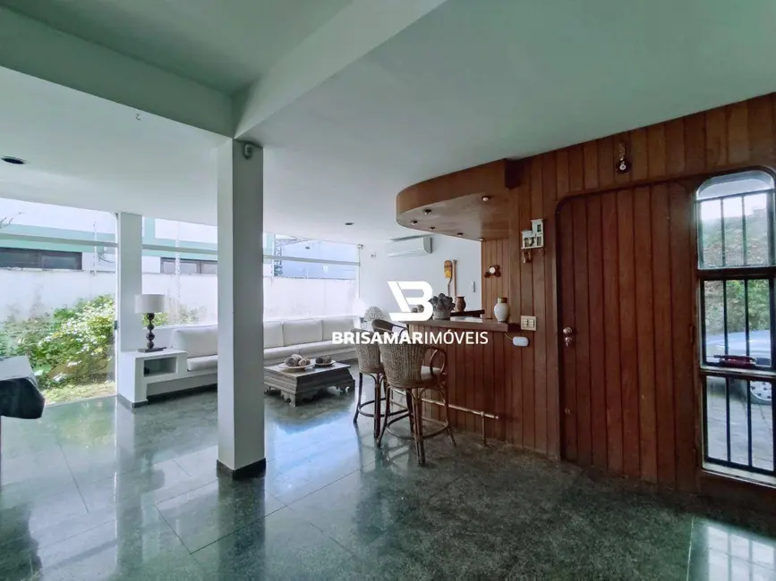 Casa com 4 quartos à venda, 540m2 em Guaruja - SP - imagem 8 Foto 8 de Casa com 4 quartos à venda, 540m2 em Guaruja - SP