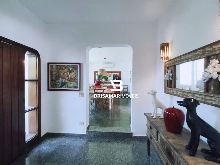 Casa com 4 quartos à venda, 540m2 em Guaruja - SP - imagem 5 Foto 5 de Casa com 4 quartos à venda, 540m2 em Guaruja - SP