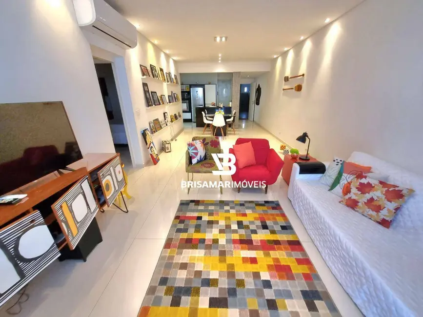 Foto 1 de Apartamento com 2 quartos à venda, 116m2 em Guaruja - SP