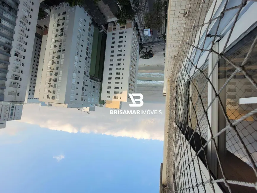 Apartamento com 2 quartos à venda, 110m2 em Barra Funda, Guaruja - SP - imagem 3 Foto 3 de Apartamento com 2 quartos à venda, 110m2 em Barra Funda, Guaruja - SP