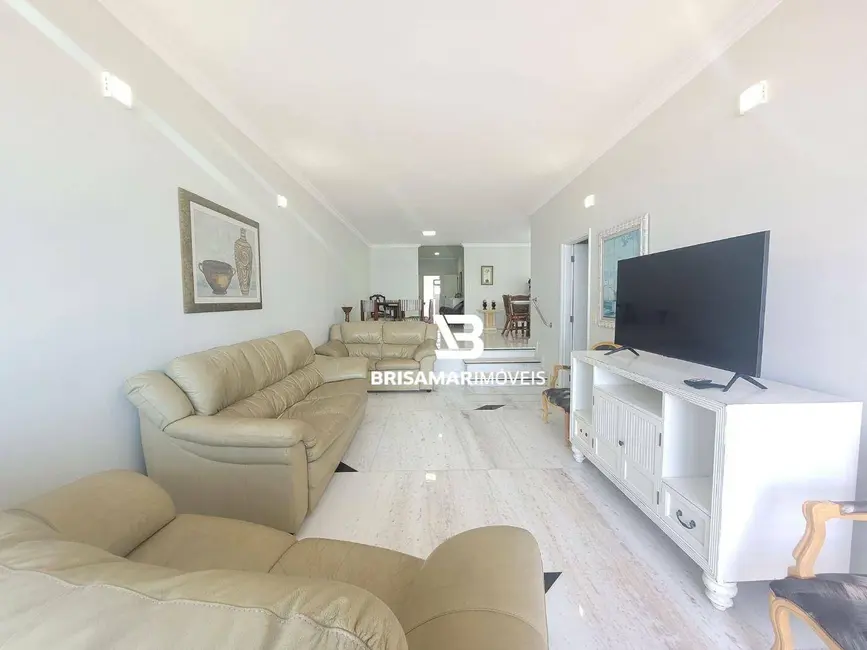 Apartamento com 3 quartos à venda, 160m2 em Guaruja - SP - imagem 1 Foto 1 de Apartamento com 3 quartos à venda, 160m2 em Guaruja - SP