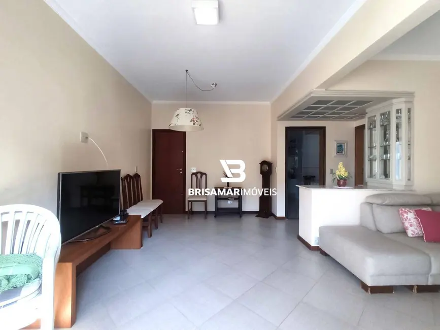 Apartamento com 2 quartos para alugar, 162m2 em Guaruja - SP - imagem 3 Foto 3 de Apartamento com 2 quartos para alugar, 162m2 em Guaruja - SP