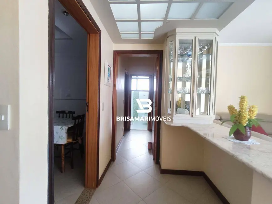 Apartamento com 2 quartos para alugar, 162m2 em Guaruja - SP - imagem 9 Foto 9 de Apartamento com 2 quartos para alugar, 162m2 em Guaruja - SP