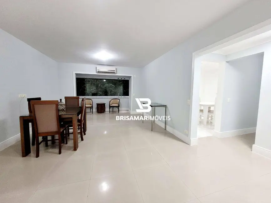 Apartamento com 2 quartos à venda, 127m2 em Barra Funda, Guaruja - SP - imagem 1 Foto 1 de Apartamento com 2 quartos à venda, 127m2 em Barra Funda, Guaruja - SP