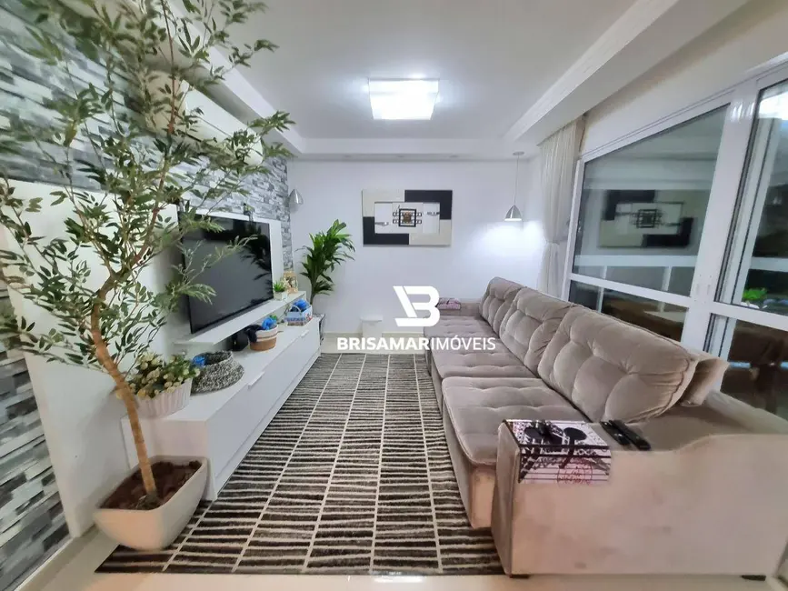 Apartamento com 3 quartos à venda, 125m2 em Barra Funda, Guaruja - SP - imagem 3 Foto 3 de Apartamento com 3 quartos à venda, 125m2 em Barra Funda, Guaruja - SP