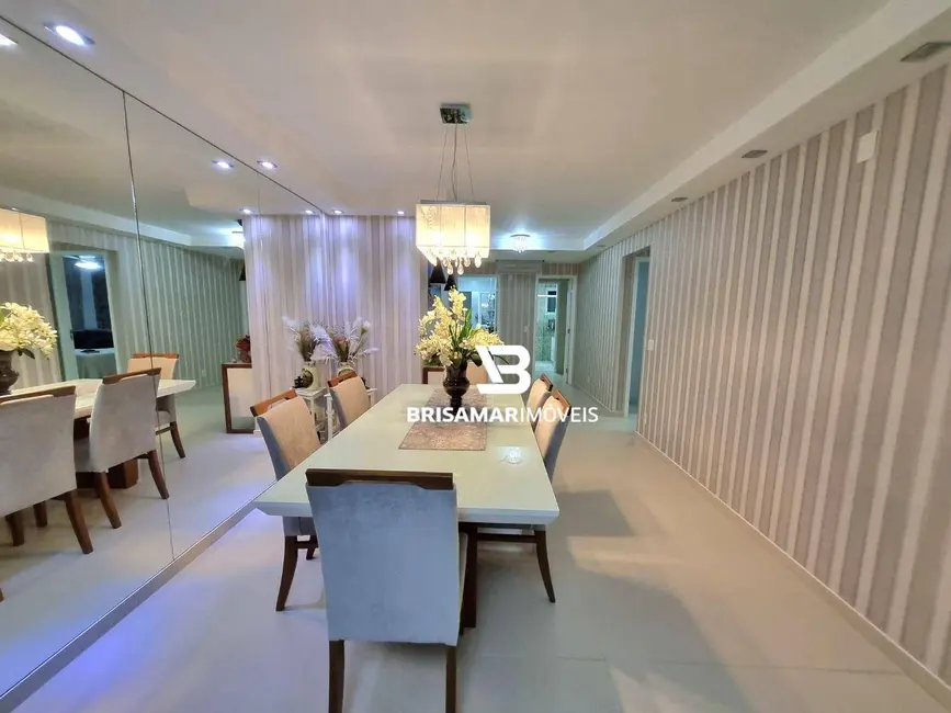 Apartamento com 3 quartos à venda, 125m2 em Barra Funda, Guaruja - SP - imagem 8 Foto 8 de Apartamento com 3 quartos à venda, 125m2 em Barra Funda, Guaruja - SP