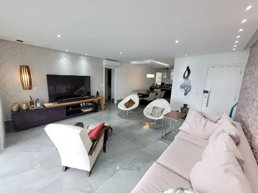 Foto 6 de Apartamento com 3 quartos à venda, 130m2 em Guaruja - SP