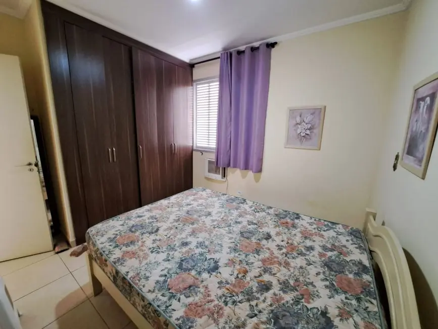 Foto 8 de Apartamento com 3 quartos à venda, 126m2 em Guaruja - SP