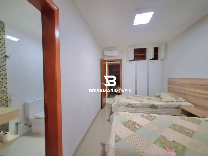 Foto 9 de Apartamento com 3 quartos à venda, 146m2 em Guaruja - SP