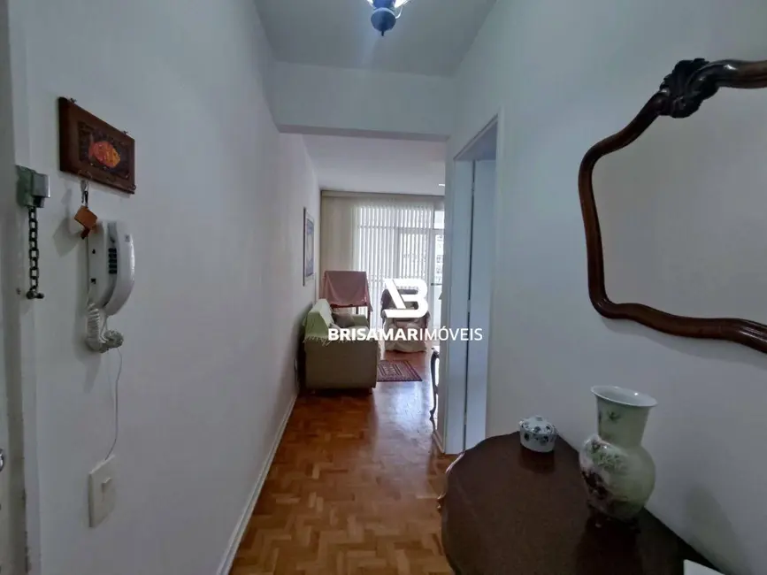 Apartamento com 2 quartos para alugar, 105m2 em Barra Funda, Guaruja - SP - imagem 4 Foto 4 de Apartamento com 2 quartos para alugar, 105m2 em Barra Funda, Guaruja - SP