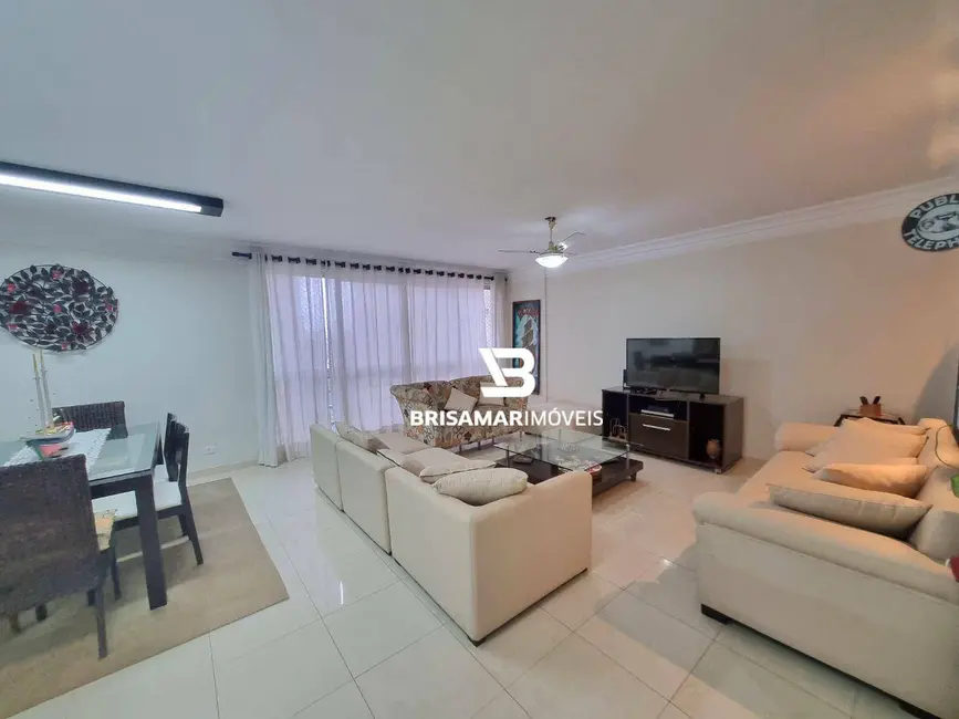 Foto 8 de Apartamento com 3 quartos à venda, 131m2 em Guaruja - SP