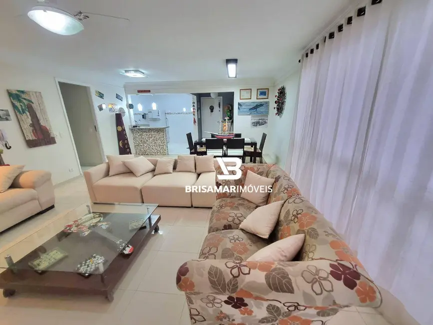 Foto 2 de Apartamento com 3 quartos à venda, 131m2 em Guaruja - SP
