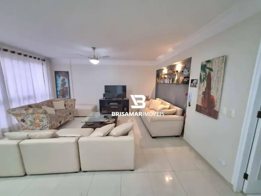 Foto 6 de Apartamento com 3 quartos à venda, 131m2 em Guaruja - SP