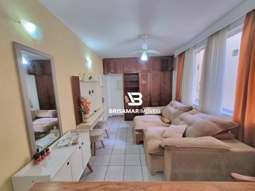 Foto 1 de Apartamento com 1 quarto para alugar, 27m2 em Guaruja - SP