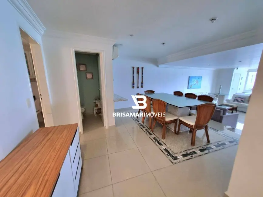 Apartamento com 3 quartos à venda e para alugar, 184m2 em Guaruja - SP - imagem 9 Foto 9 de Apartamento com 3 quartos à venda e para alugar, 184m2 em Guaruja - SP