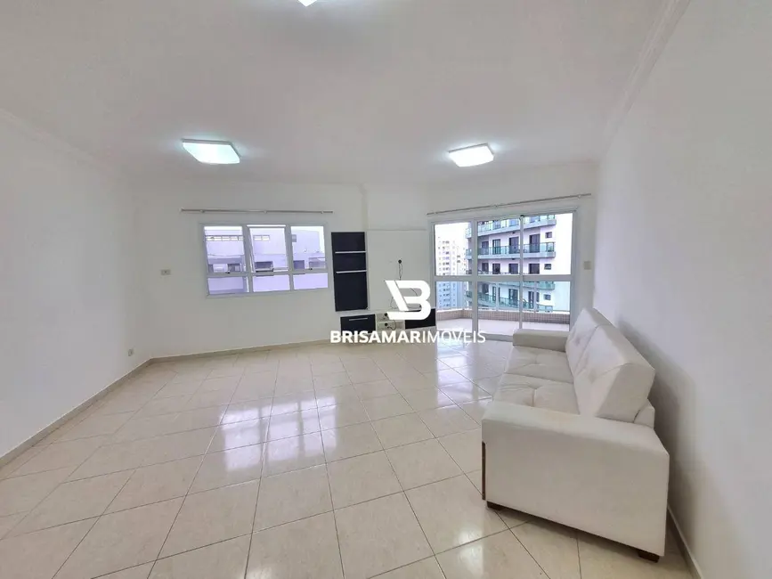 Apartamento com 3 quartos para alugar, 132m2 em Barra Funda, Guaruja - SP - imagem 2 Foto 2 de Apartamento com 3 quartos para alugar, 132m2 em Barra Funda, Guaruja - SP