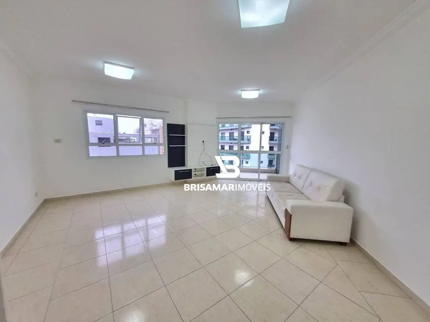 Apartamento com 3 quartos para alugar, 132m2 em Barra Funda, Guaruja - SP - imagem 5 Foto 5 de Apartamento com 3 quartos para alugar, 132m2 em Barra Funda, Guaruja - SP