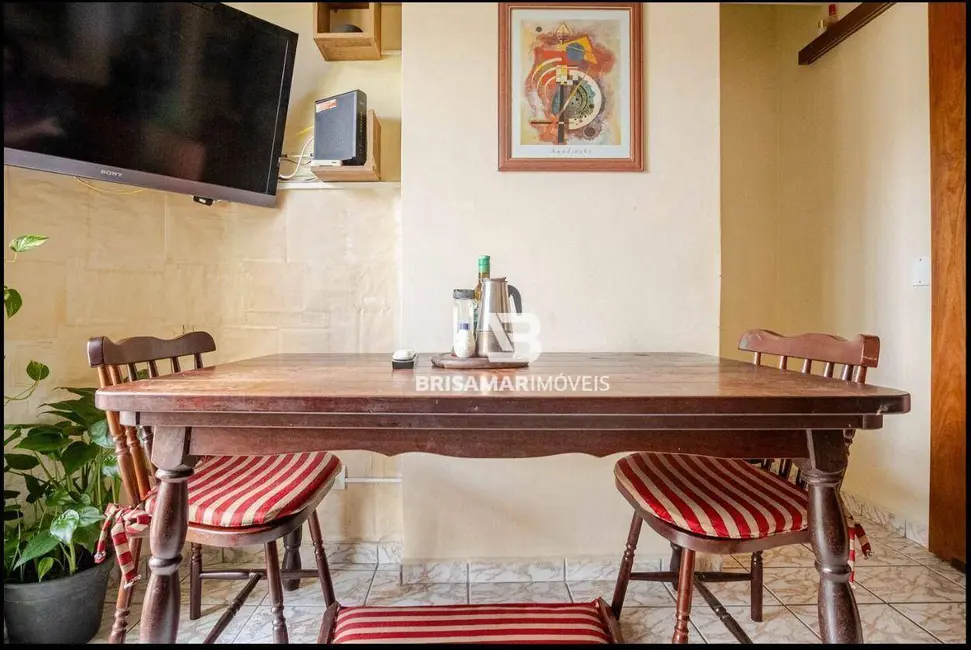 Foto 2 de Apartamento com 2 quartos à venda, 60m2 em Jardim Virgínia, Guaruja - SP