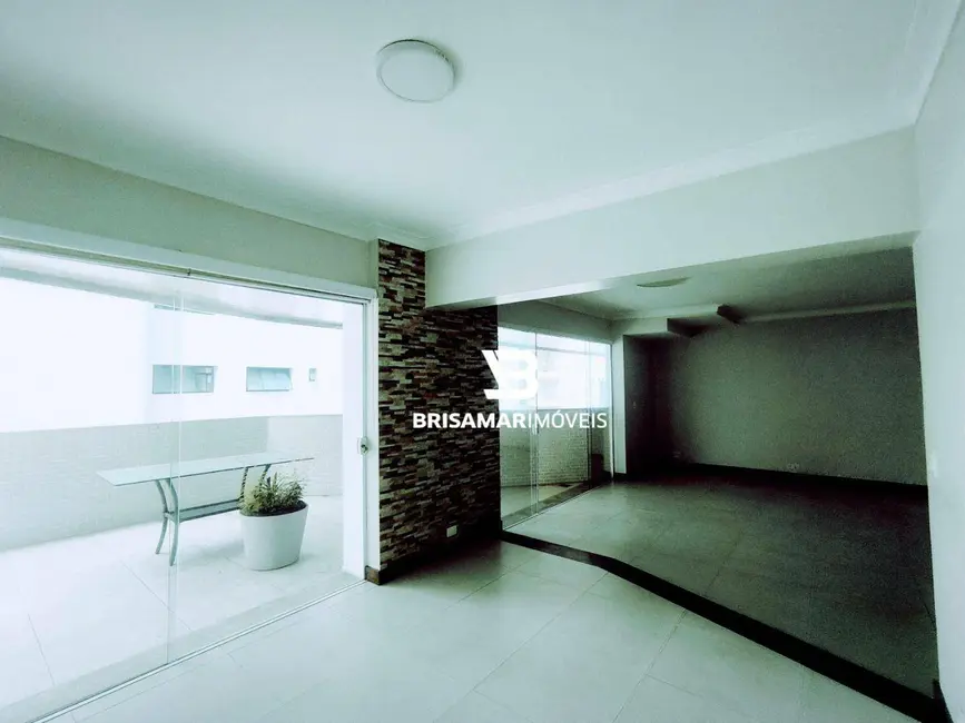 Apartamento com 3 quartos à venda e para alugar, 274m2 em Barra Funda, Guaruja - SP - imagem 8 Foto 8 de Apartamento com 3 quartos à venda e para alugar, 274m2 em Barra Funda, Guaruja - SP