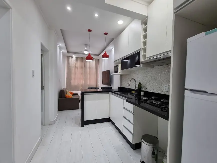 Foto 4 de Apartamento com 1 quarto à venda, 30m2 em Guaruja - SP