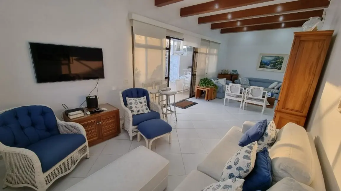 Cobertura com 3 quartos à venda, 205m2 em Guaruja - SP - imagem 8 Foto 8 de Cobertura com 3 quartos à venda, 205m2 em Guaruja - SP