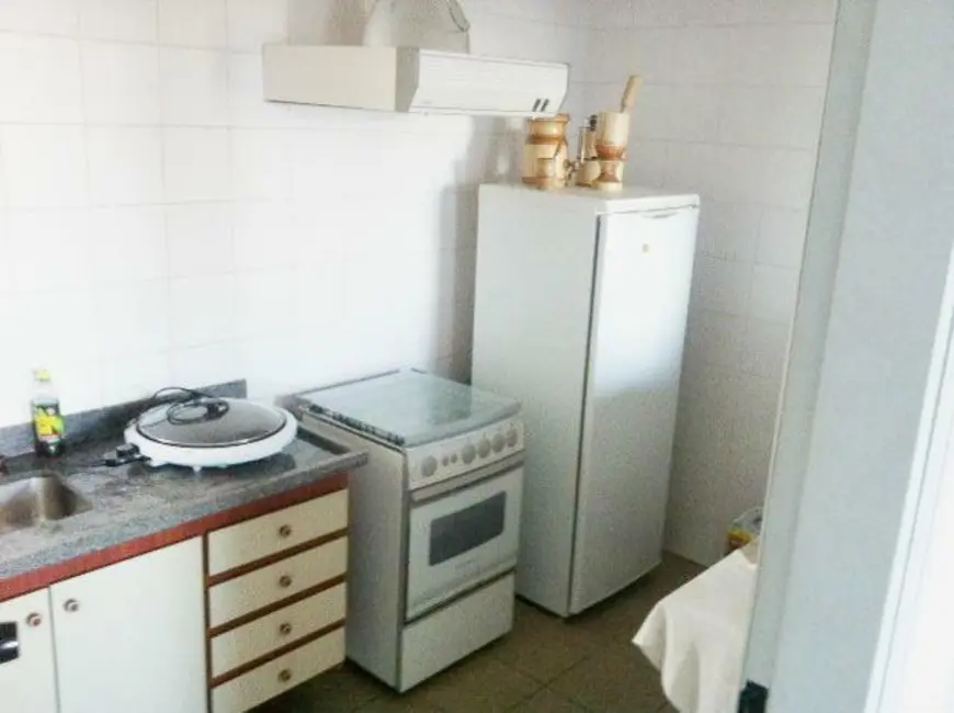Foto 7 de Apartamento com 2 quartos à venda, 74m2 em Jardim Las Palmas, Guaruja - SP