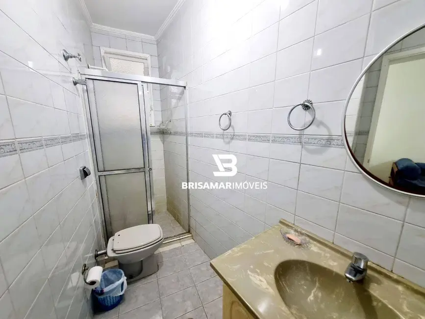 Kitnet com 1 quarto à venda, 30m2 em Guaruja - SP - imagem 6 Foto 6 de Kitnet com 1 quarto à venda, 30m2 em Guaruja - SP