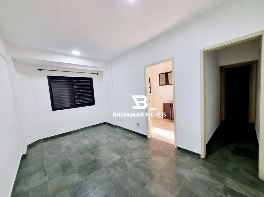 Foto 3 de Apartamento com 1 quarto à venda, 42m2 em Jardim Las Palmas, Guaruja - SP