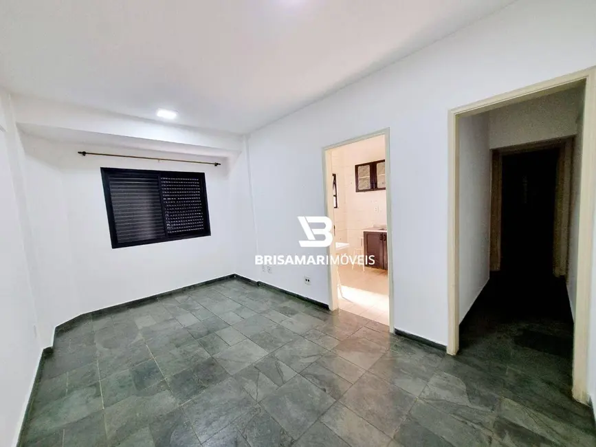 Foto 1 de Apartamento com 1 quarto à venda, 42m2 em Jardim Las Palmas, Guaruja - SP