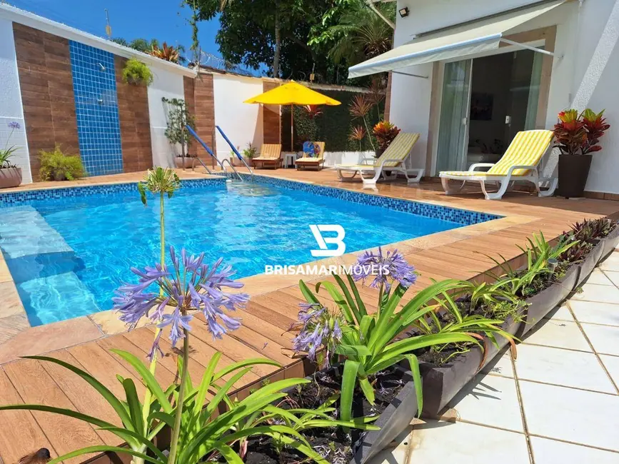 Foto 3 de Casa com 3 quartos à venda, 392m2 em Balneário Praia do Pernambuco, Guaruja - SP