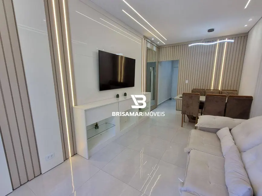 Foto 5 de Apartamento com 2 quartos à venda, 71m2 em Guaruja - SP