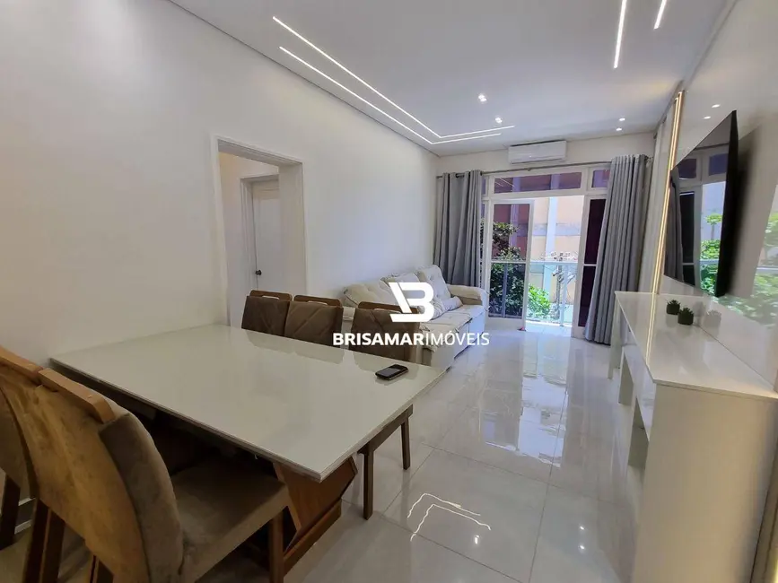 Foto 7 de Apartamento com 2 quartos à venda, 71m2 em Guaruja - SP