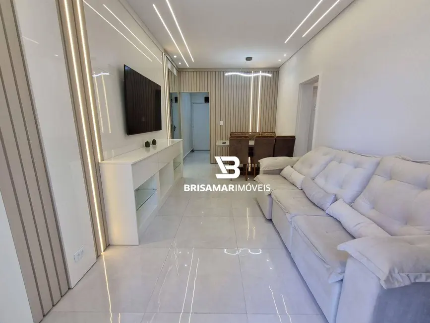 Foto 3 de Apartamento com 2 quartos à venda, 71m2 em Guaruja - SP