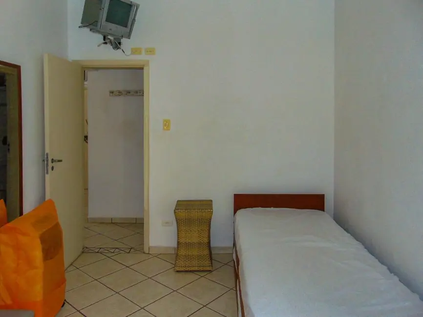 Foto 5 de Apartamento com 1 quarto à venda, 45m2 em Barra Funda, Guaruja - SP