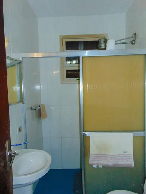 Foto 5 de Casa com 2 quartos à venda, 390m2 em Balneário Praia do Pernambuco, Guaruja - SP