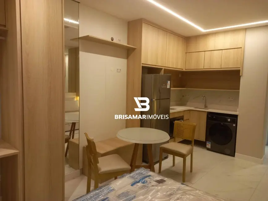 Foto 4 de Kitnet com 1 quarto à venda, 30m2 em Guaruja - SP